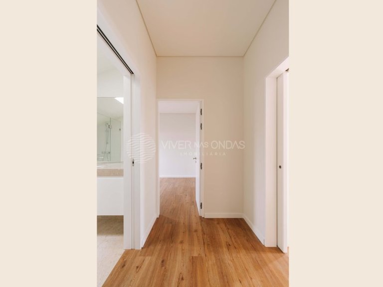 Apartment for Sale in Lisbon, Lisbon 5