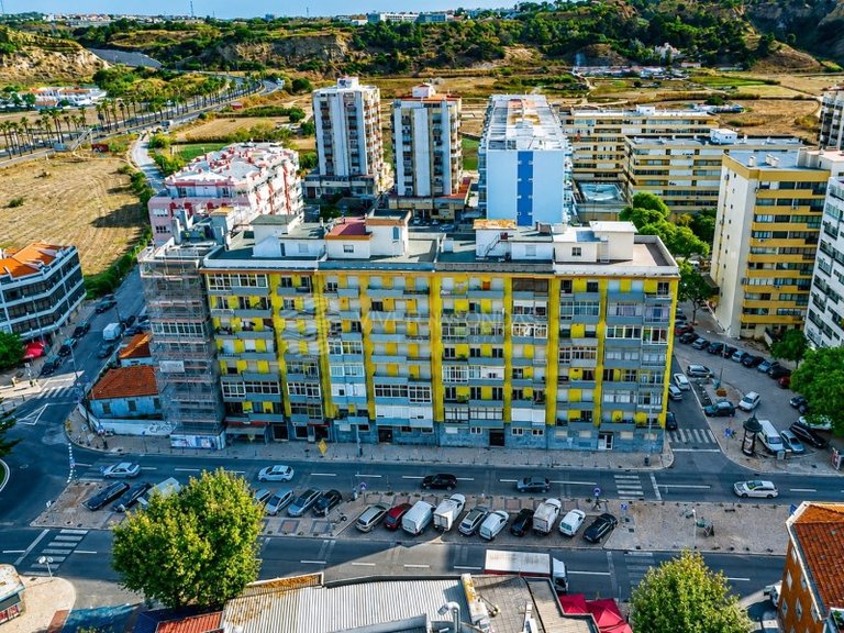 Apartment for Sale in Costa Da Caparica, Setubal 19