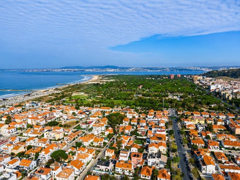 Apartment for Sale in Costa Da Caparica, Setubal 22