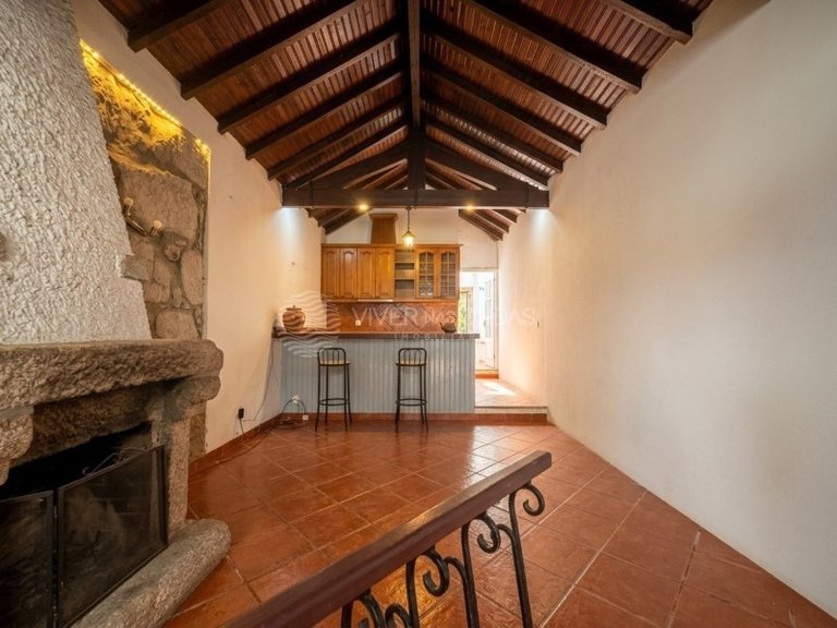 Villa for Sale in Porto, Porto 1