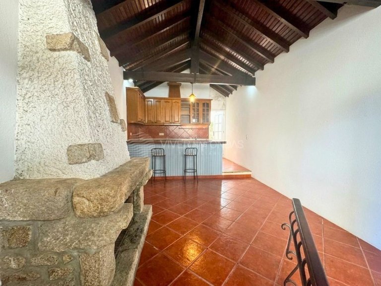 Villa for Sale in Porto, Porto 2