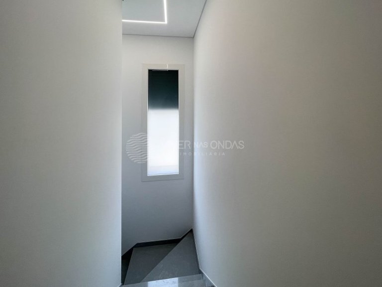 Villa for Sale in Fernao Ferro, Setubal 17