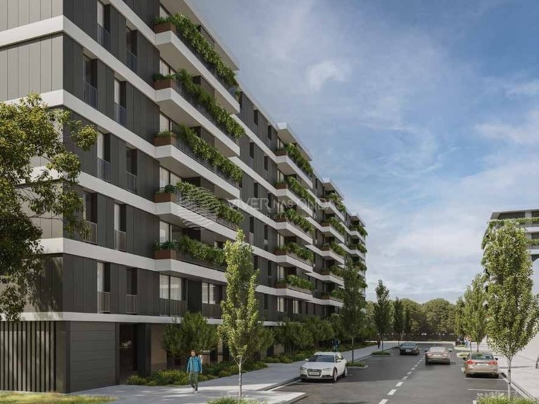 Apartment for Sale in Paranhos, Porto 13