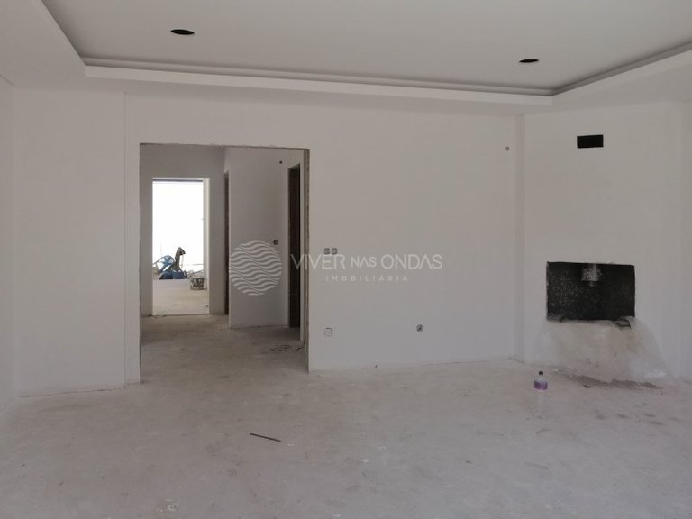 Villa for Sale in Fernao Ferro, Setubal 3