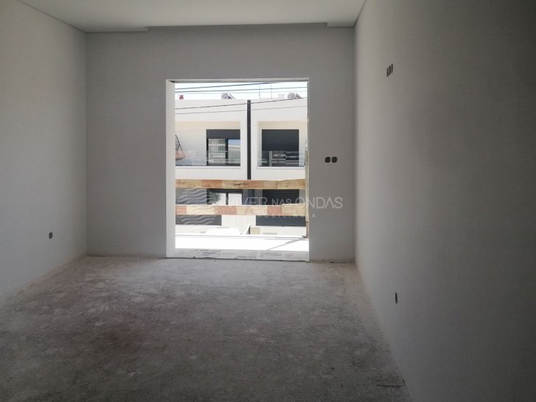 Villa for Sale in Fernao Ferro, Setubal 11