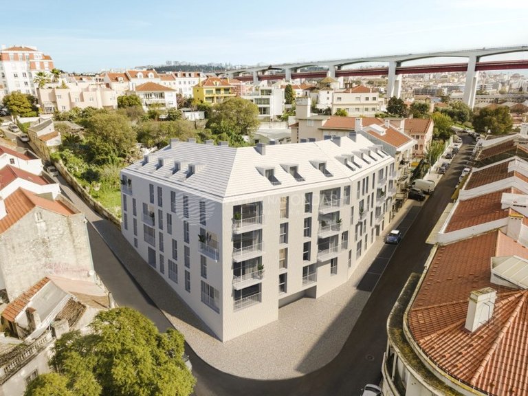 Apartment for Sale in Lisbon, Lisbon 11