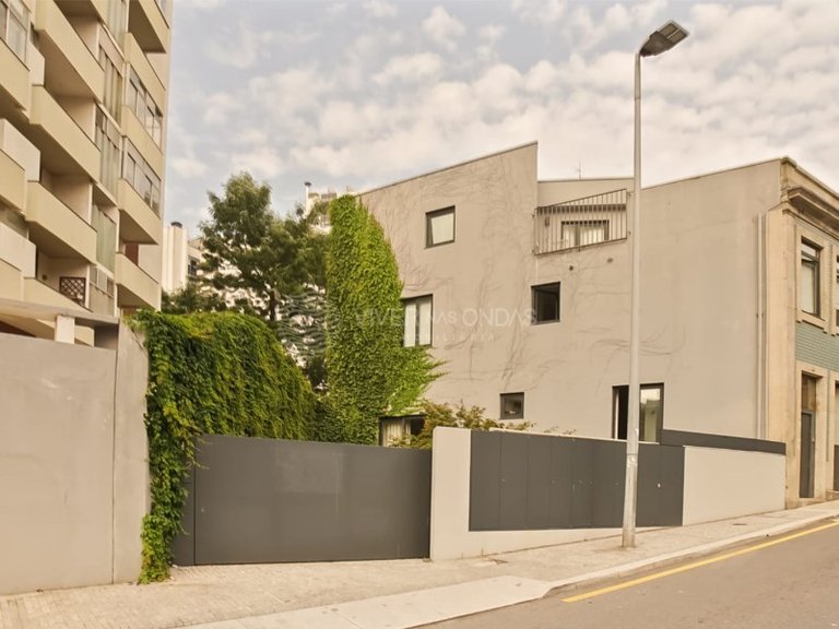 Apartment for Sale in Porto, Porto 1