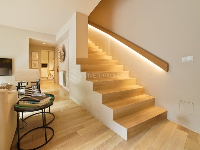 Apartment for Sale in Porto, Porto 12