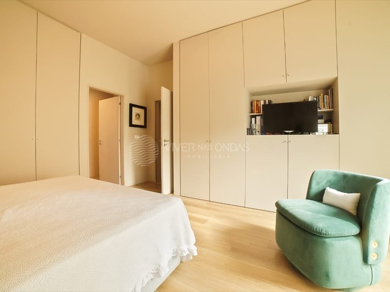 Apartment for Sale in Porto, Porto 14