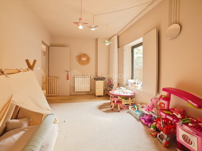 Apartment for Sale in Porto, Porto 18