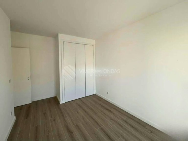Apartment for Sale in Corroios, Setubal 17