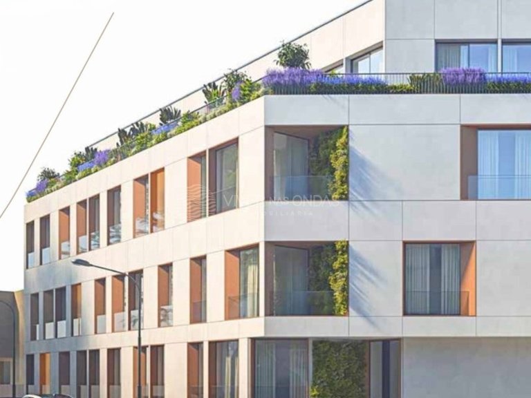 Apartment for Sale in Porto, Porto 9