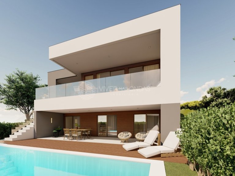 Villa for Sale in Mexilhoeira Grande, Algarve 45
