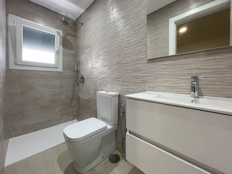 Villa for Sale in Fernao Ferro, Setubal 14