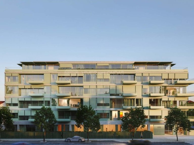 Apartment for Sale in Porto, Porto 14