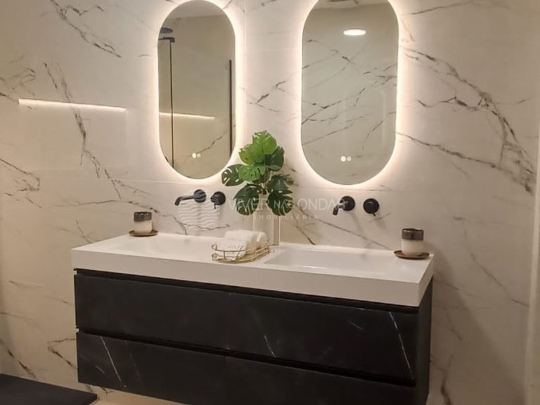 Apartment for Sale in Lisbon, Lisbon 9