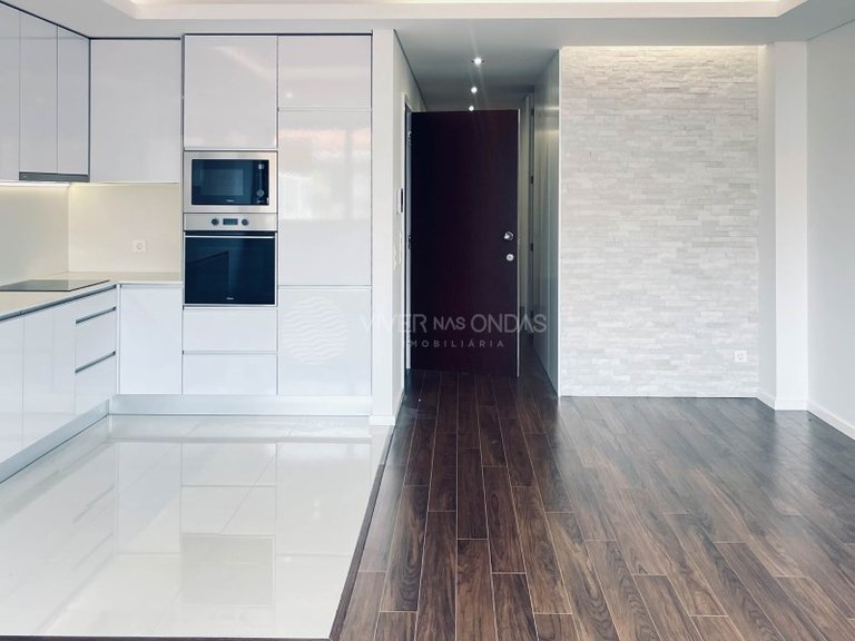 Apartment for Sale in Porto, Porto 9