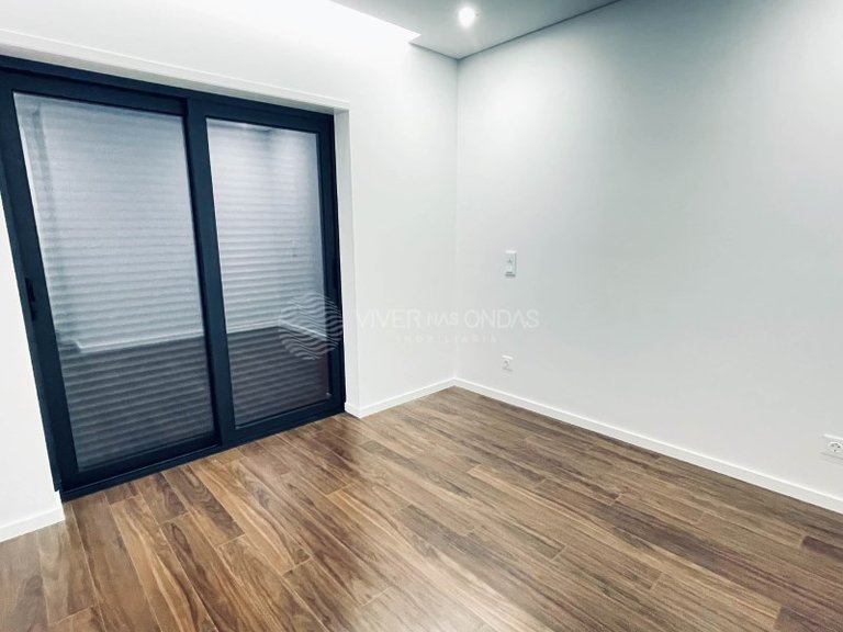 Apartment for Sale in Porto, Porto 15