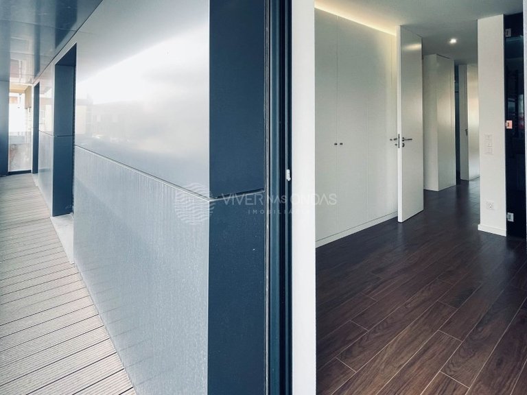 Apartment for Sale in Porto, Porto 23