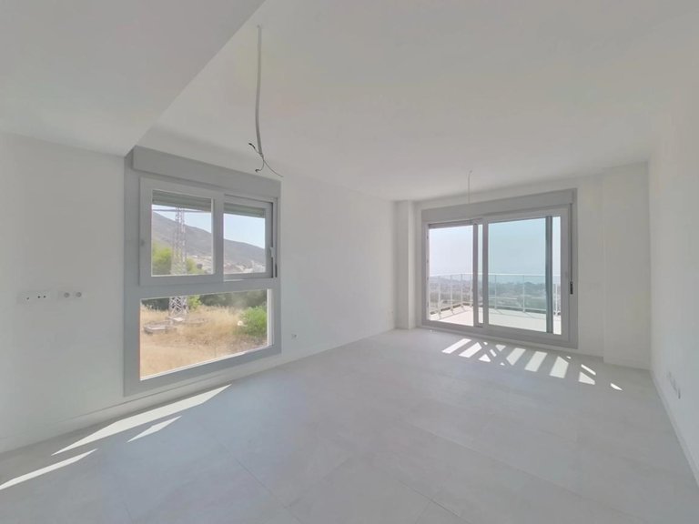 Penthouse for Sale in Benalmadena, Malaga 6