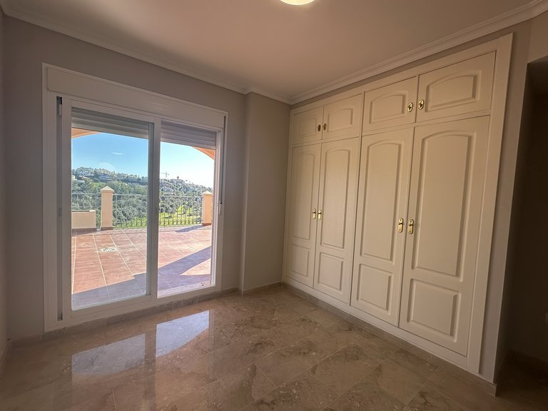 Penthouse for Sale in Mijas Golf, Malaga 32