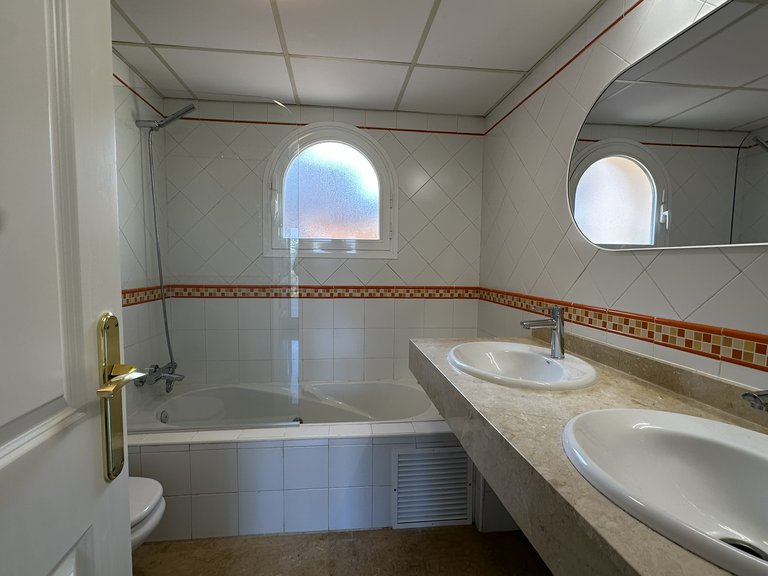 Penthouse for Sale in Mijas Golf, Malaga 36