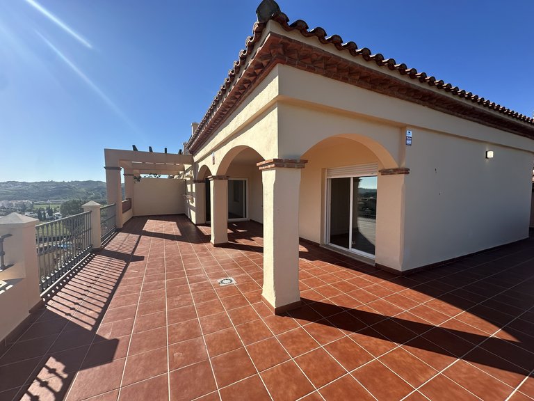 Penthouse for Sale in Mijas Golf, Malaga 43