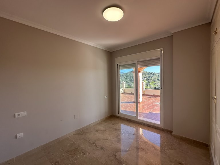 Penthouse for Sale in Mijas Golf, Malaga 31