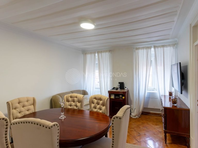 Apartment for Sale in Lisbon, Lisbon 5