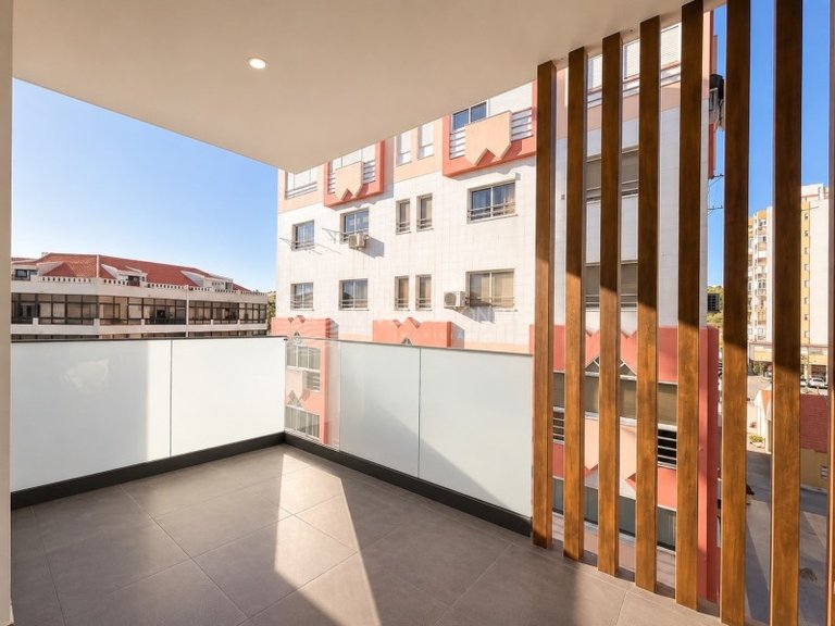 Apartment for Sale in Costa Da Caparica, Setubal 3