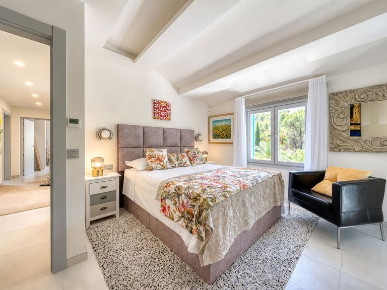 Villa for Sale in El Madronal, Malaga 47