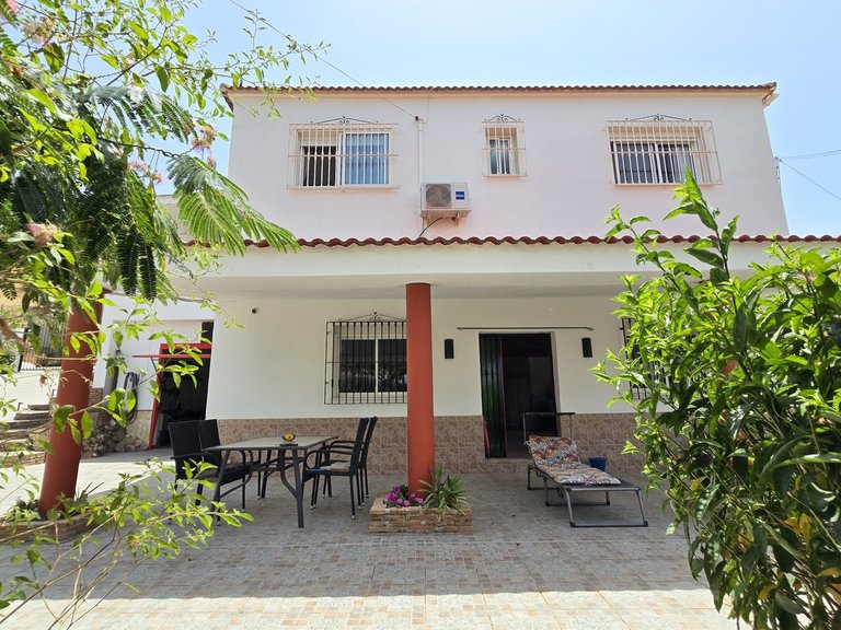 Villa for Sale in Canillas De Aceituno, Malaga 7