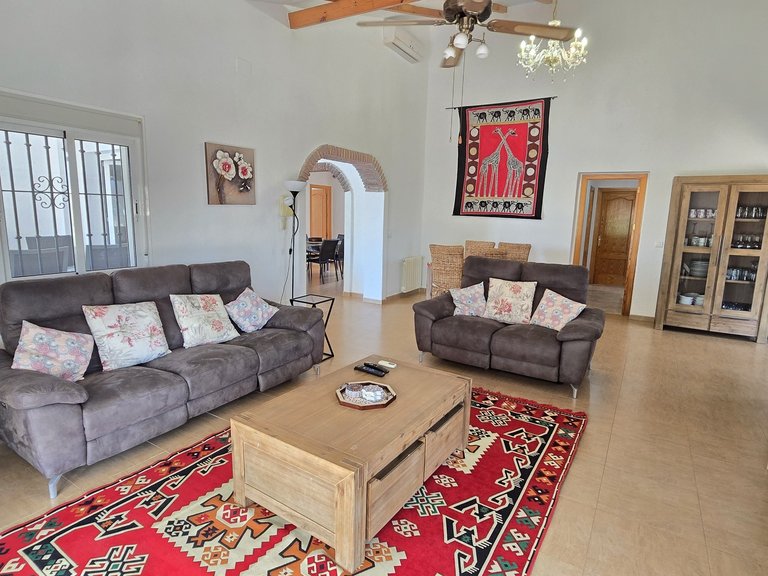 Villa for Sale in Vinuela, Malaga 31