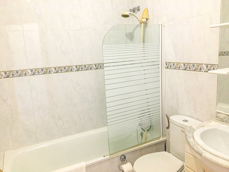 Villa for Sale in Vinuela, Malaga 42