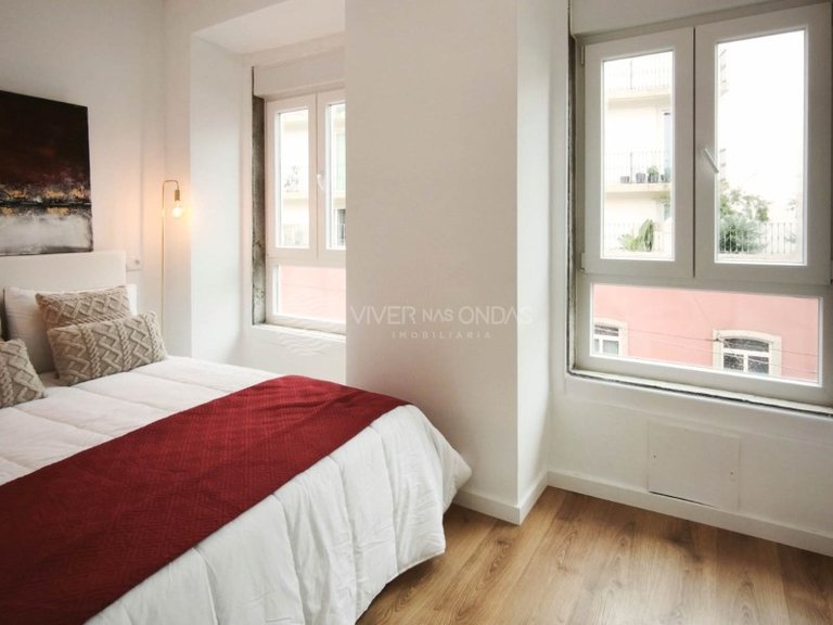 Apartment for Sale in Lisbon, Lisbon 18