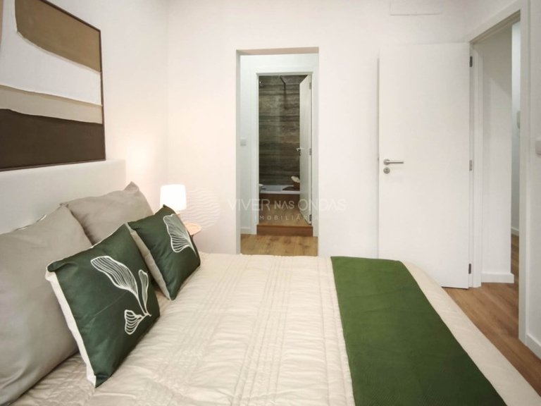 Apartment for Sale in Lisbon, Lisbon 26