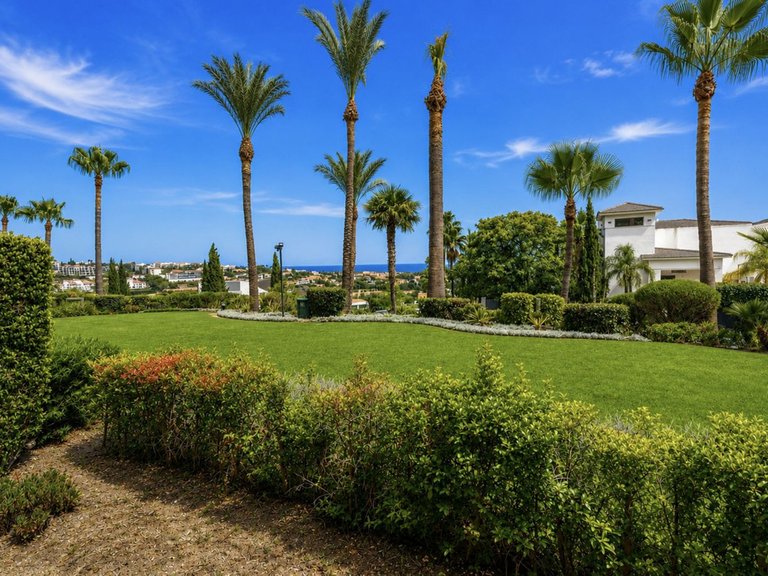 Apartment for Sale in Benahavis, Malaga 2