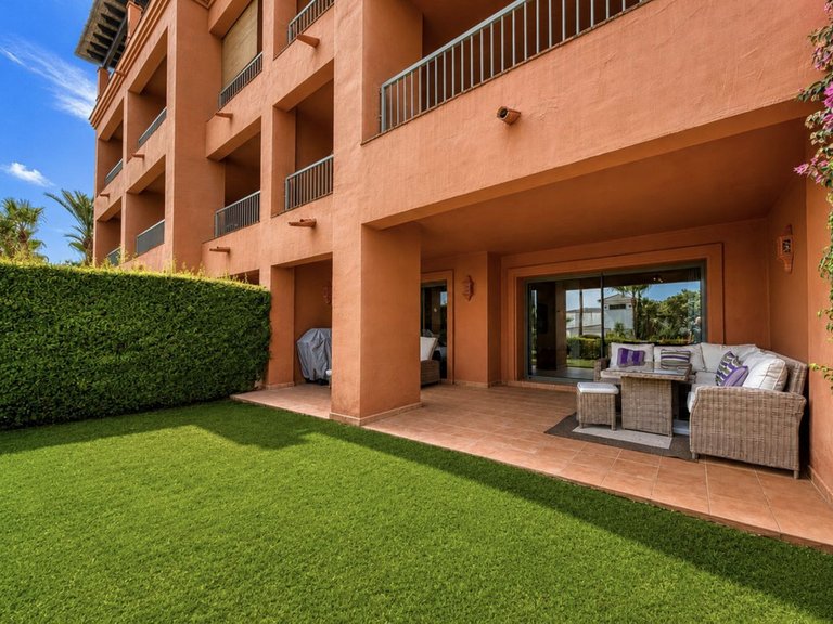 Apartment for Sale in Benahavis, Malaga 8