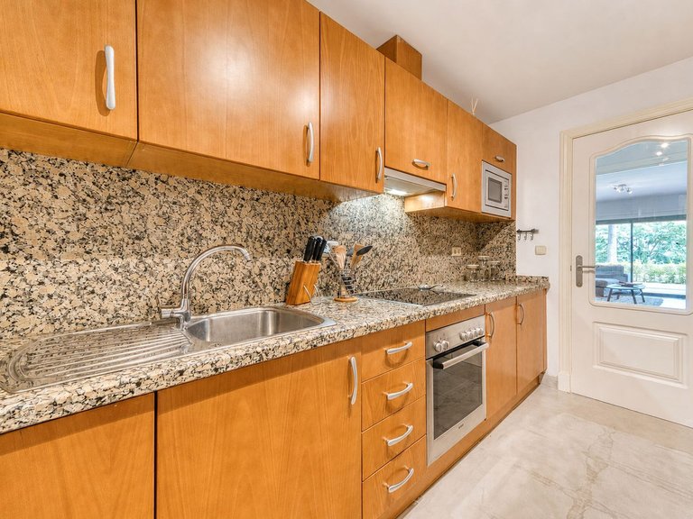 Apartment for Sale in Benahavis, Malaga 19