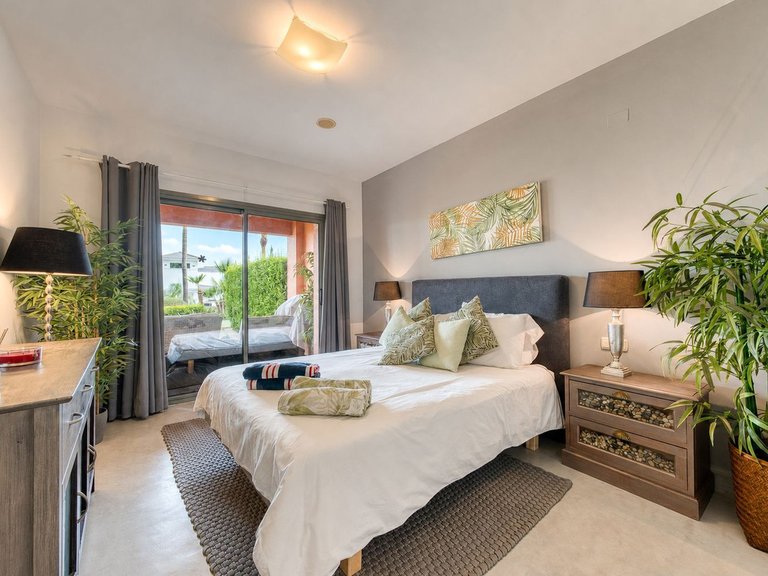 Apartment for Sale in Benahavis, Malaga 25