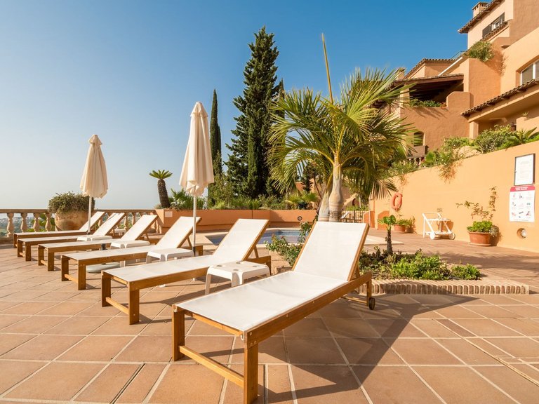 Apartment for Sale in Nueva Andalucia, Malaga 26