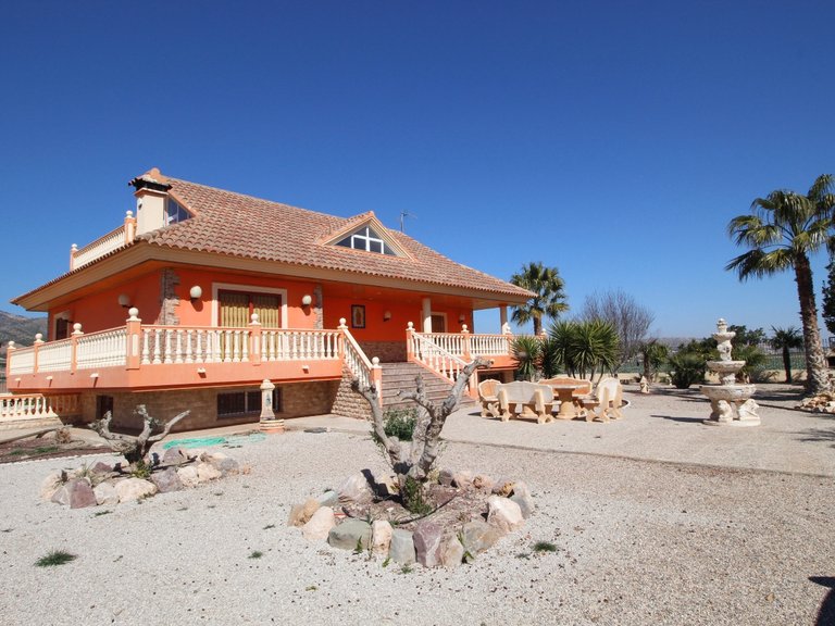 Villa for Sale in Lorca, Murcia 2
