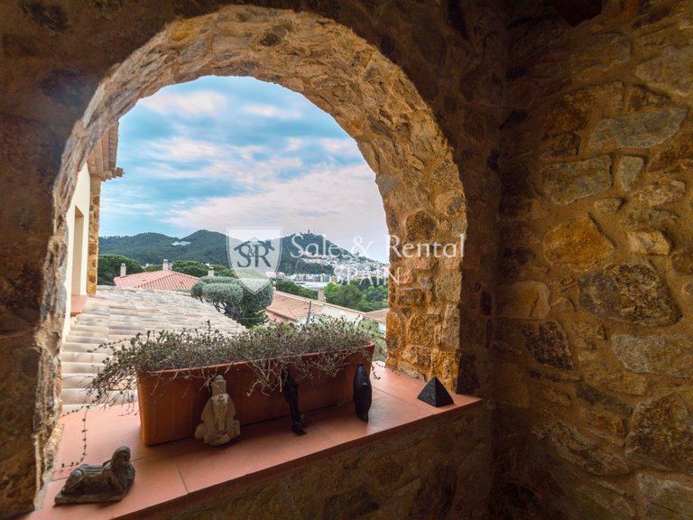 Villa for Sale in Blanes, Gerona 40