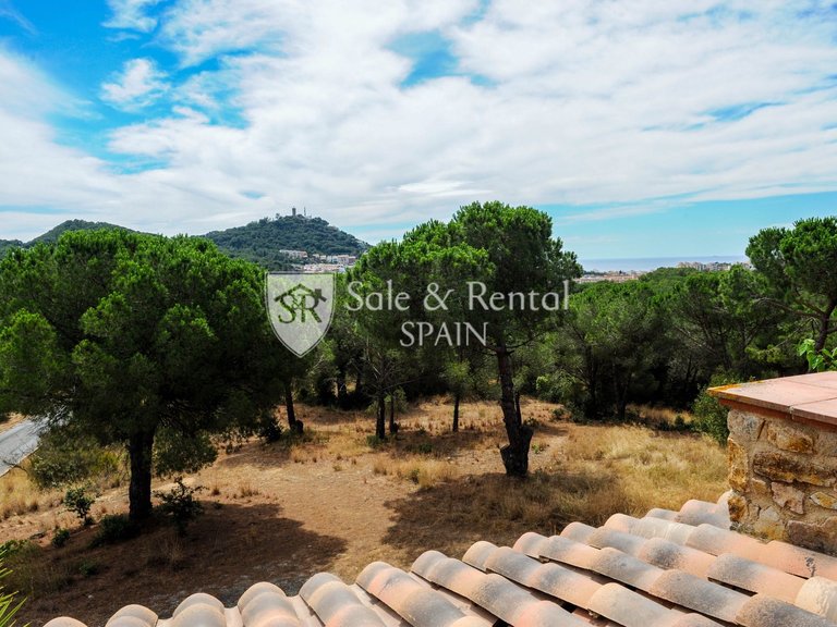 Villa for Sale in Blanes, Gerona 32