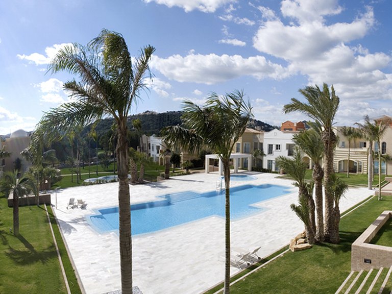 Apartment for Sale in Inland La Sella Golf, Alicante 1