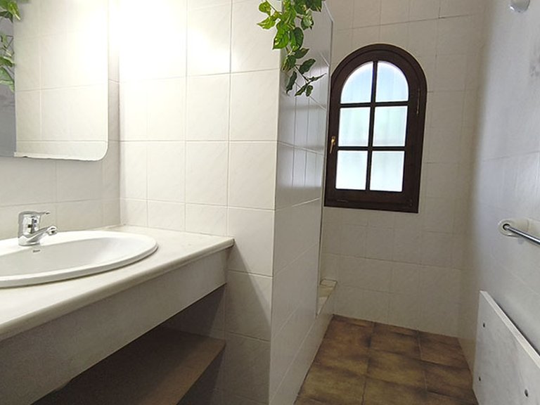 Villa for Sale in Inland La Sella Golf, Alicante 26