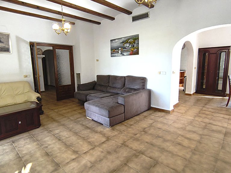 Villa for Sale in Inland La Sella Golf, Alicante 6
