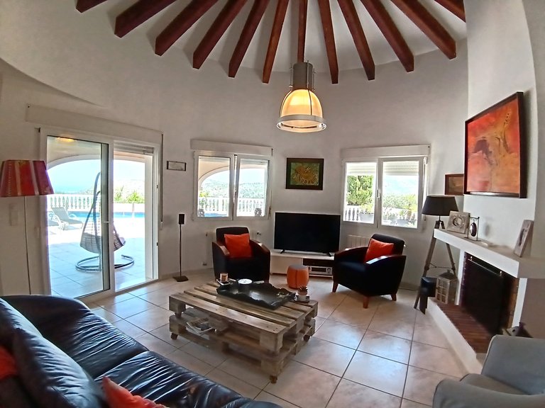 Villa for Sale in Inland La Sella Golf, Alicante 10