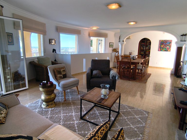 Villa for Sale in Inland La Sella Golf, Alicante 3