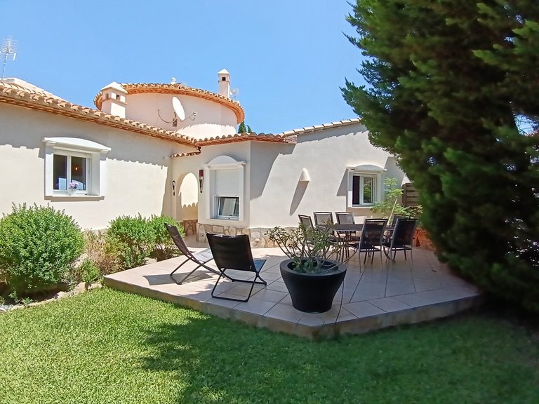 Villa for Sale in Inland La Sella Golf, Alicante 32